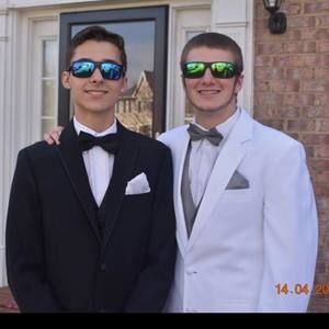 Meet your Posher, Logan